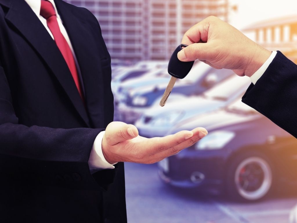 Araç Kiralarken Dikkat Etmeniz Gereken 5 Önemli Nokta